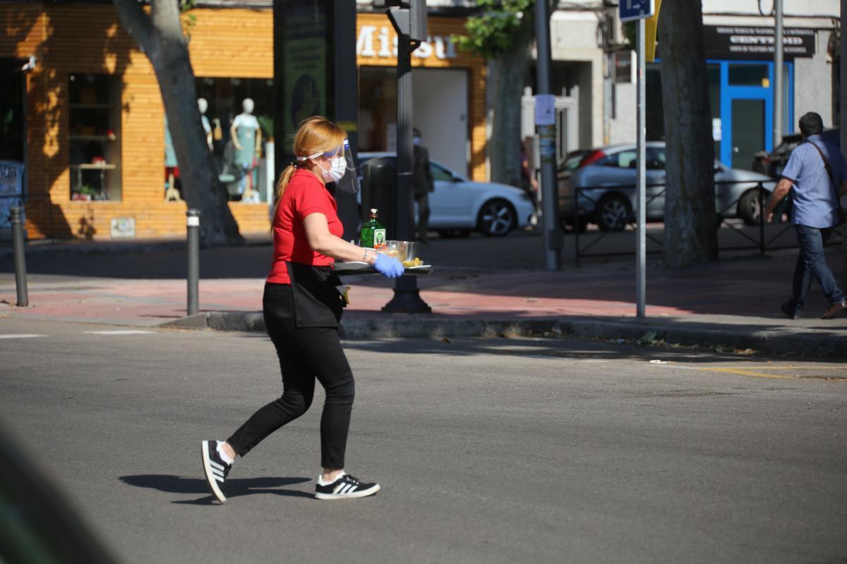 Trabajadora de la hostelería en Madrid