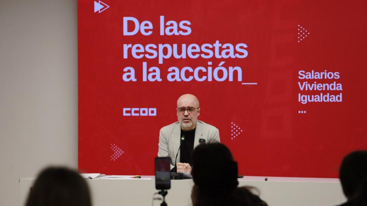 El secretario general de CCOO, Unai Sordo, durante su comparecencia.