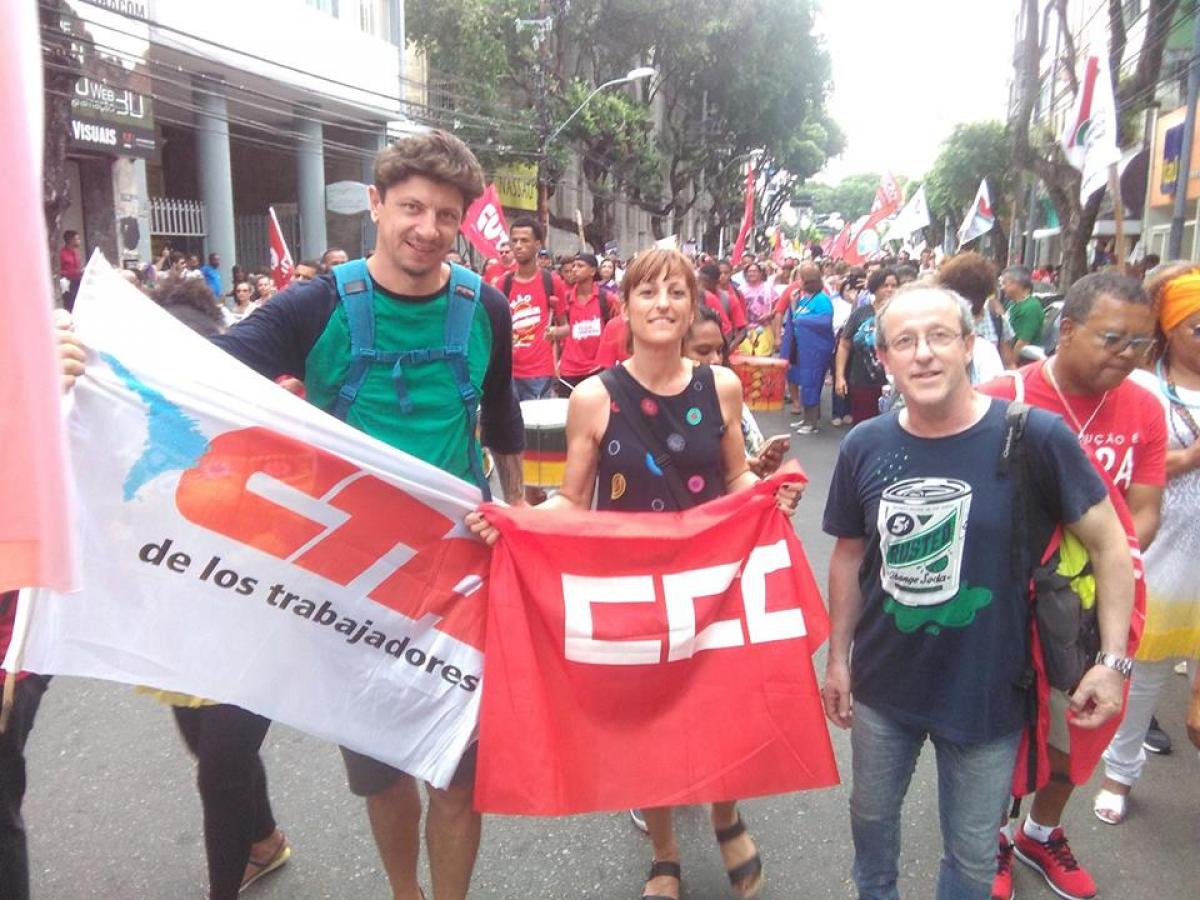 A la derecha de la imagen, la secretaria de Internacional de la CS de CCOO y el responsable de Internacional de CCOO de Industria