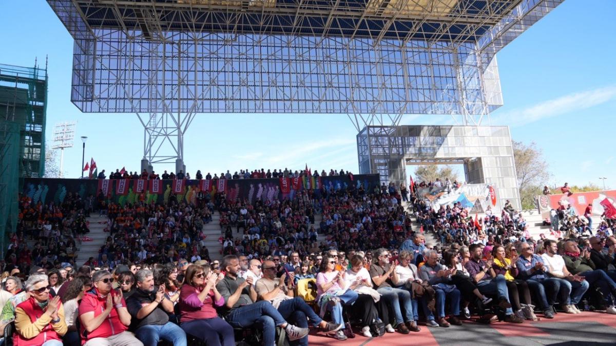 Los graderíos de polideportivo de la ciudad del sur de Madrid lucieron un inmejorable aspecto gracias a la participación de cientos los delegados y delegadas de CCOO.