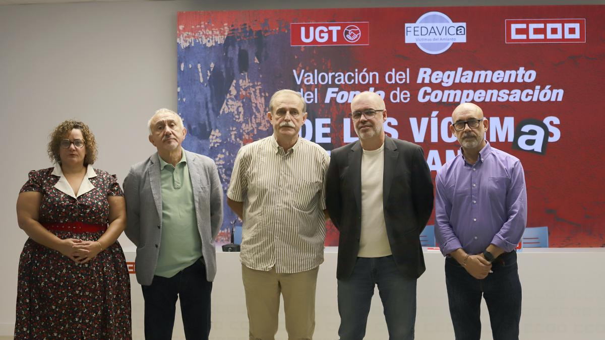CCOO, UGT y las asociaciones de vctimas del amianto reclaman un nuevo reglamento que regule el fondo de compensacin a afectados por esta sustancia.