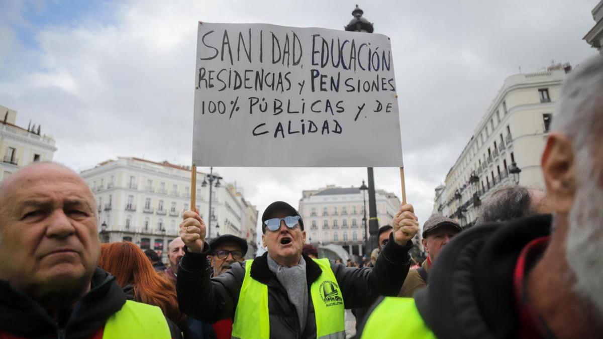 18 de marzo: Concentración en defensa de las residencias públicas @FranLorente