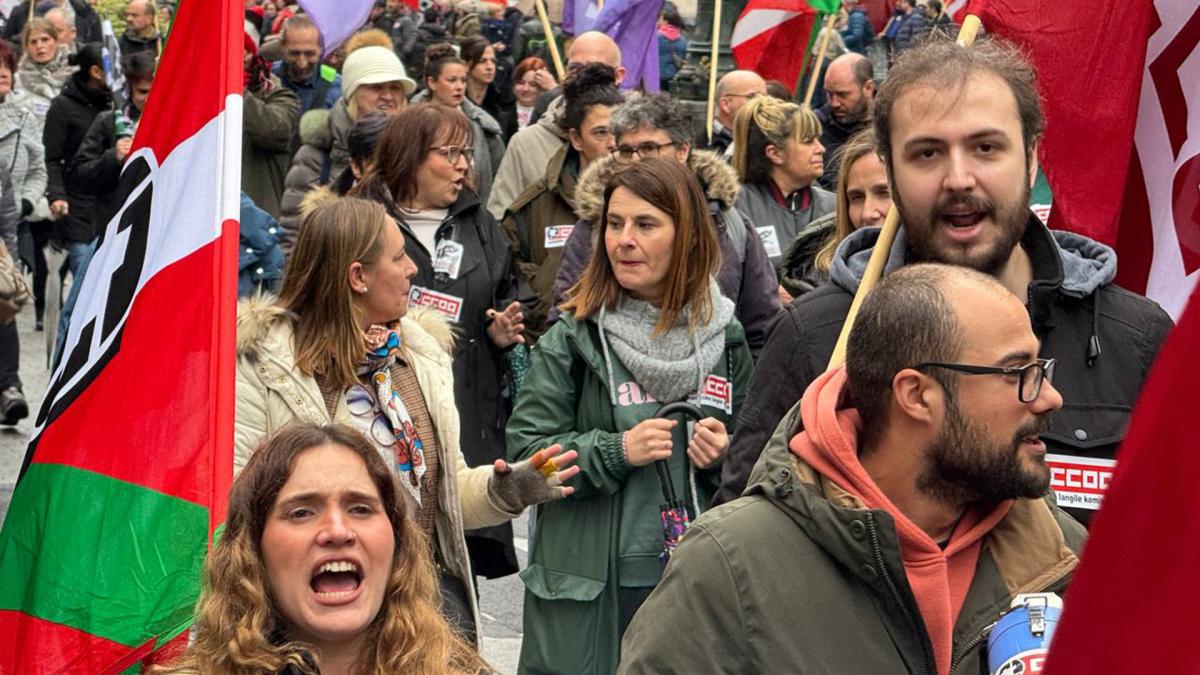 Según Unai Sordo, en declaraciones antes de la marcha bilbaína, la subida de hasta el 7% es  necesaria para que la buena marcha de la economía española deje de ser una cifra macroeconómica y pase a los hogares.