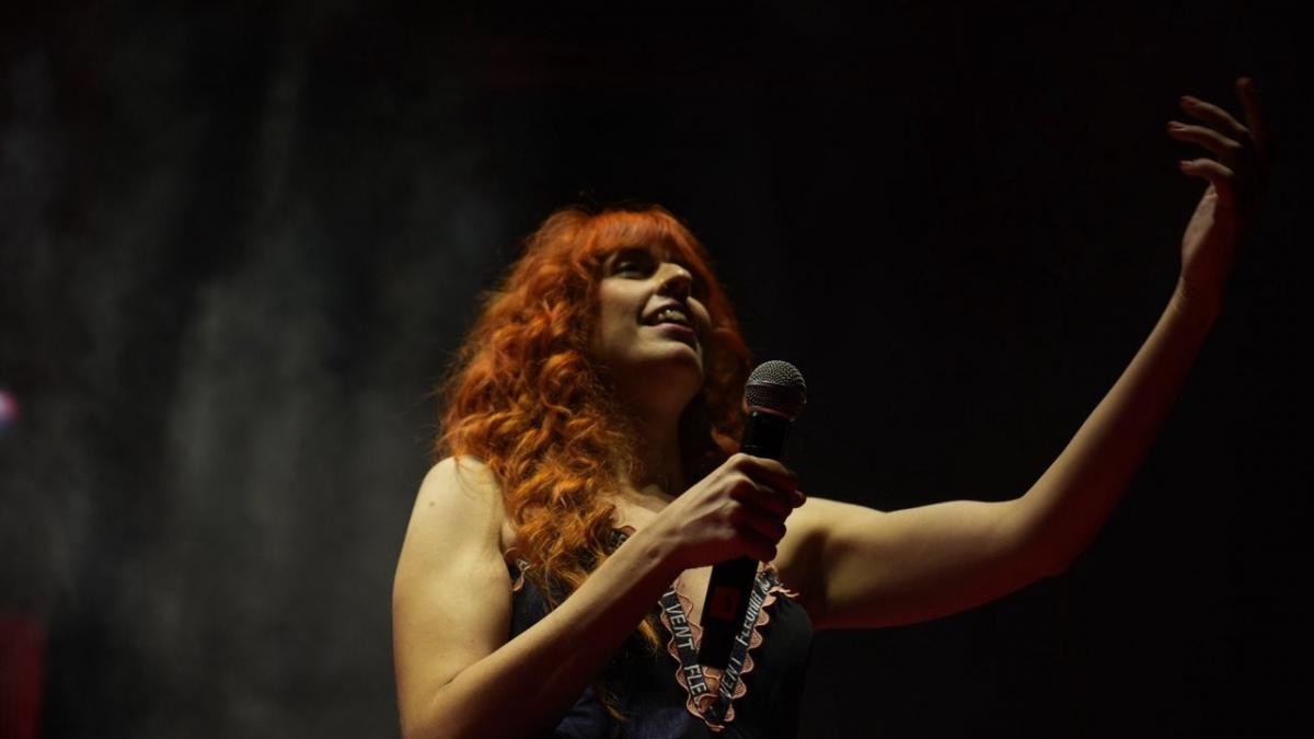 La asturiana Marisa Valle Rosso actuó en los momentos iniciales del acto sindical.