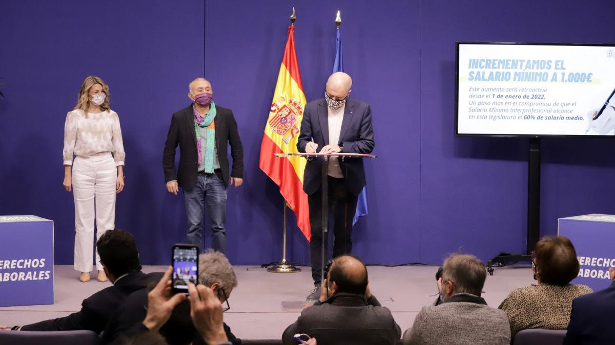 Firma del acuerdo del salario mnimo interprofesional (9 de febrero)