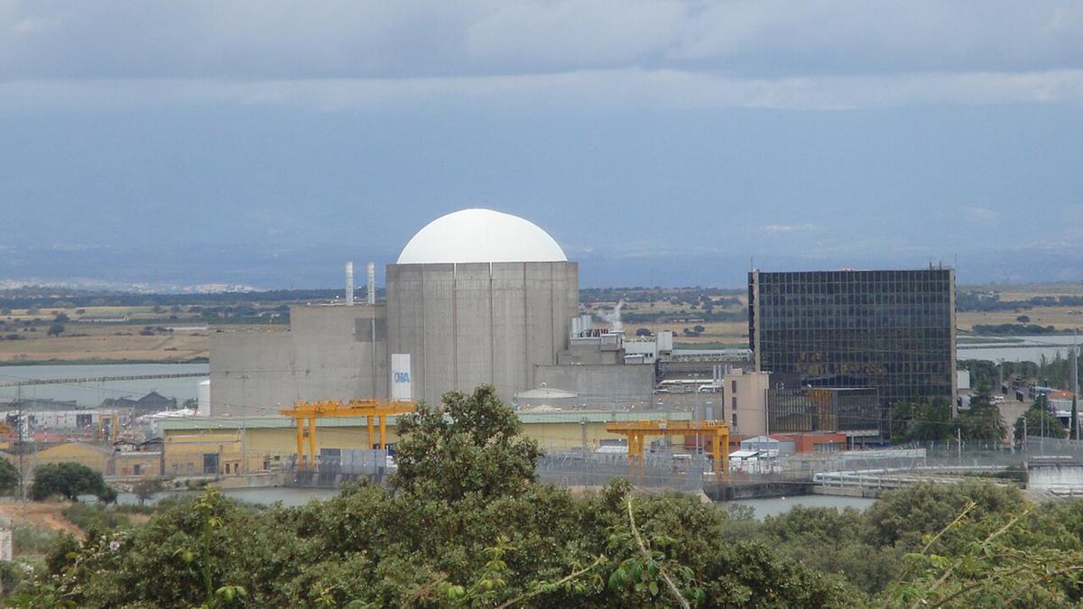 Vista de la central nuclear de Almaraz. (Imagen: Wikipedia)