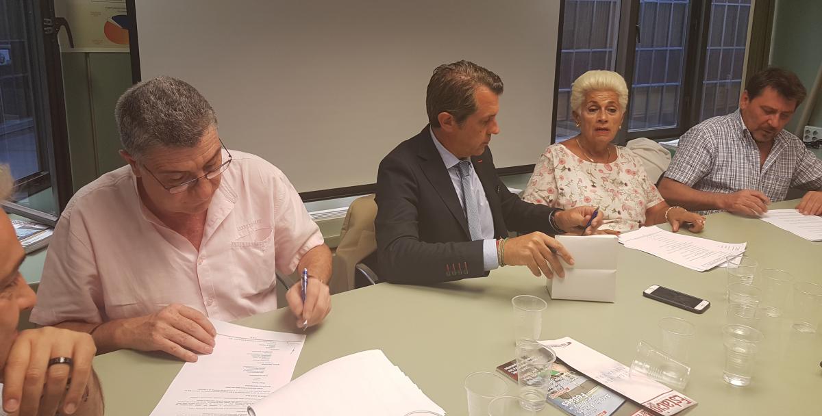 El convenio se firma tras ao y medio de negociacin