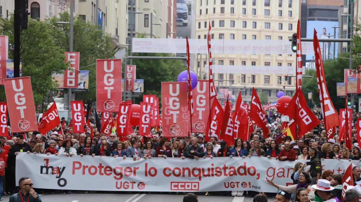 CCOO exige en el 1 de mayo mejorar el despido, recortar la jornada de trabajo y llama proteger la democracia y los derechos colectivos.