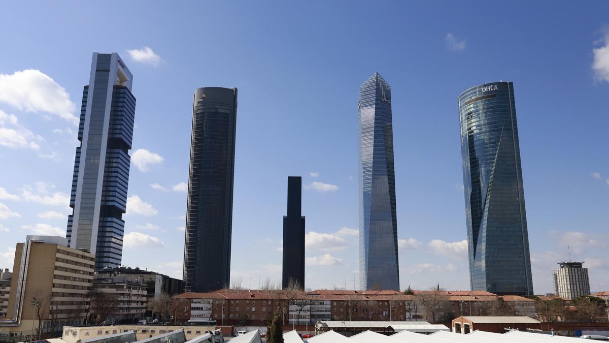 El margen sobre ingresos de estas entidades bancarias está en máximos históricos, alcanzando un 19% en 2024.