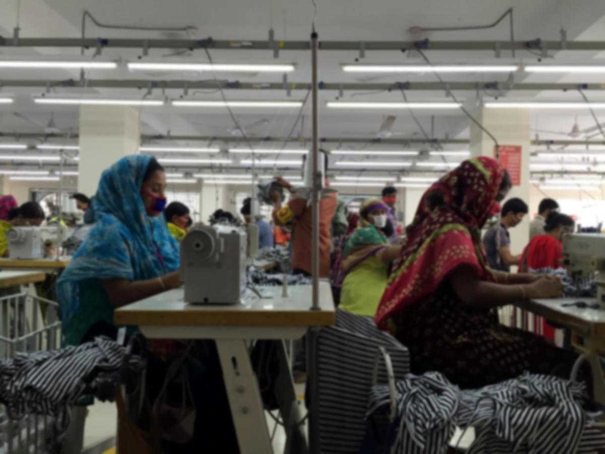 Una de las diez fbricas del textil que visit CCOO