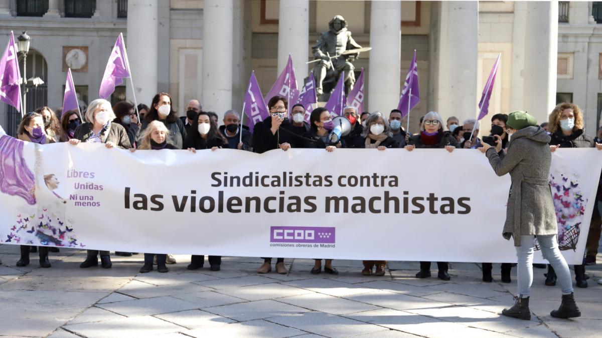 Concentracin contra la violencia de gnero (17 de febrero)