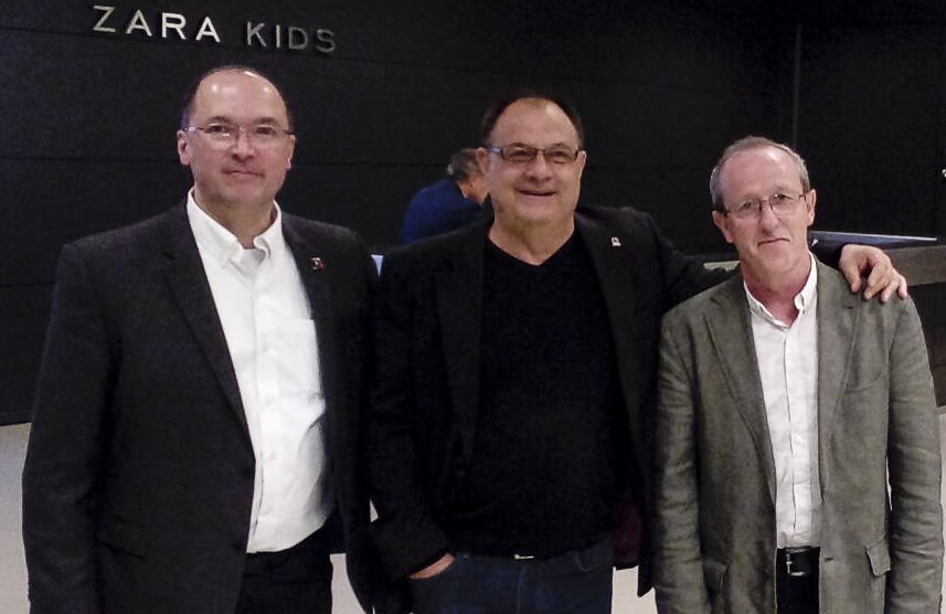 Walter Sanches, Agustn Martn y Juan Blanco en la sede de Inditex