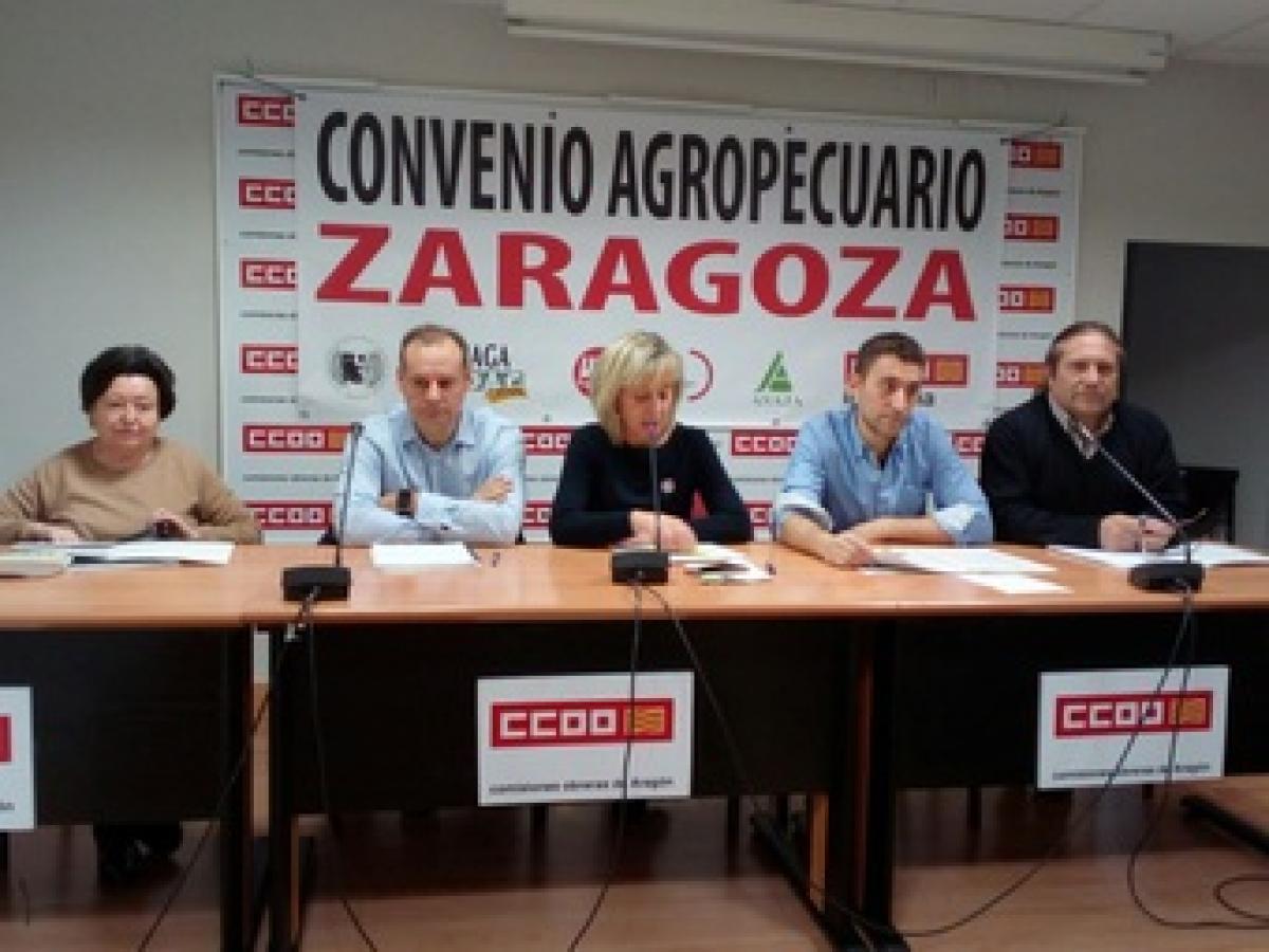 Representantes de CCOO, UGT UAGA, ARAGA y ASAJA