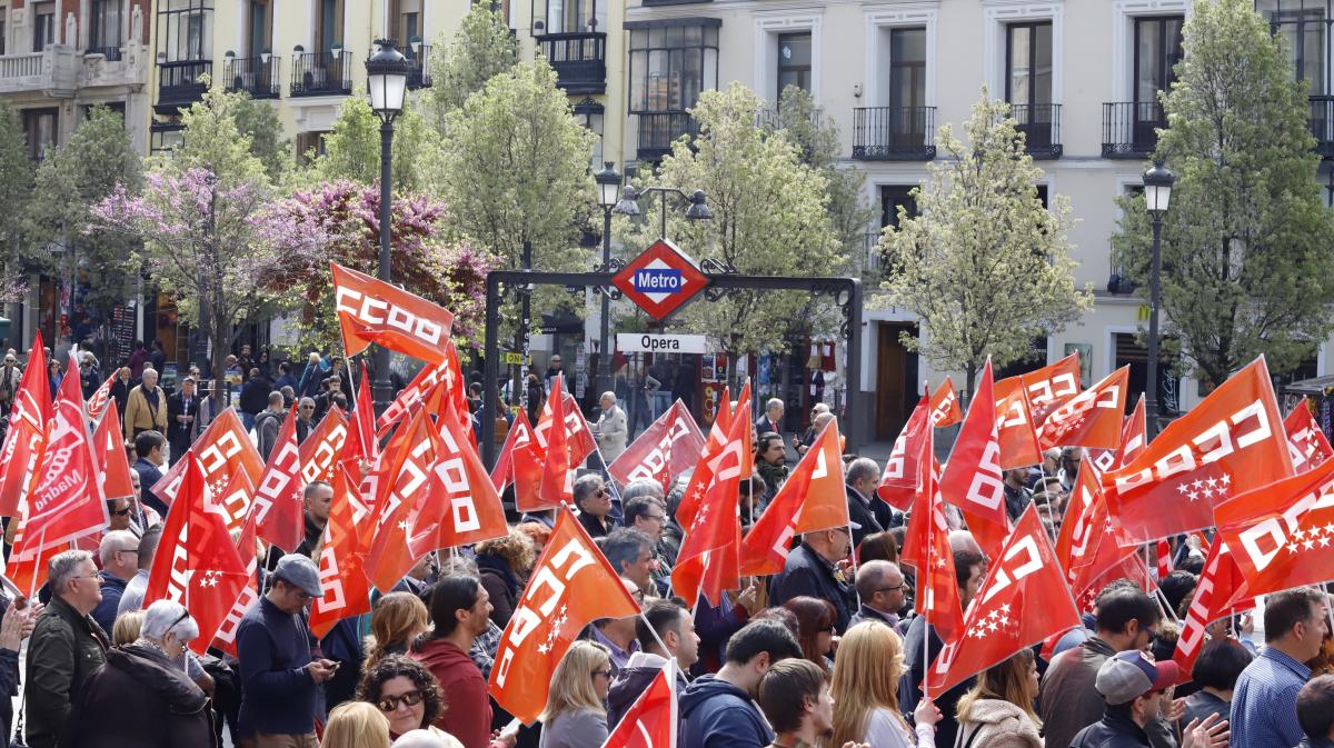 CCOO y UGT presentan sus "10 propuestas para el Giro Social" con el objetivo de recuperar derechos y libertades