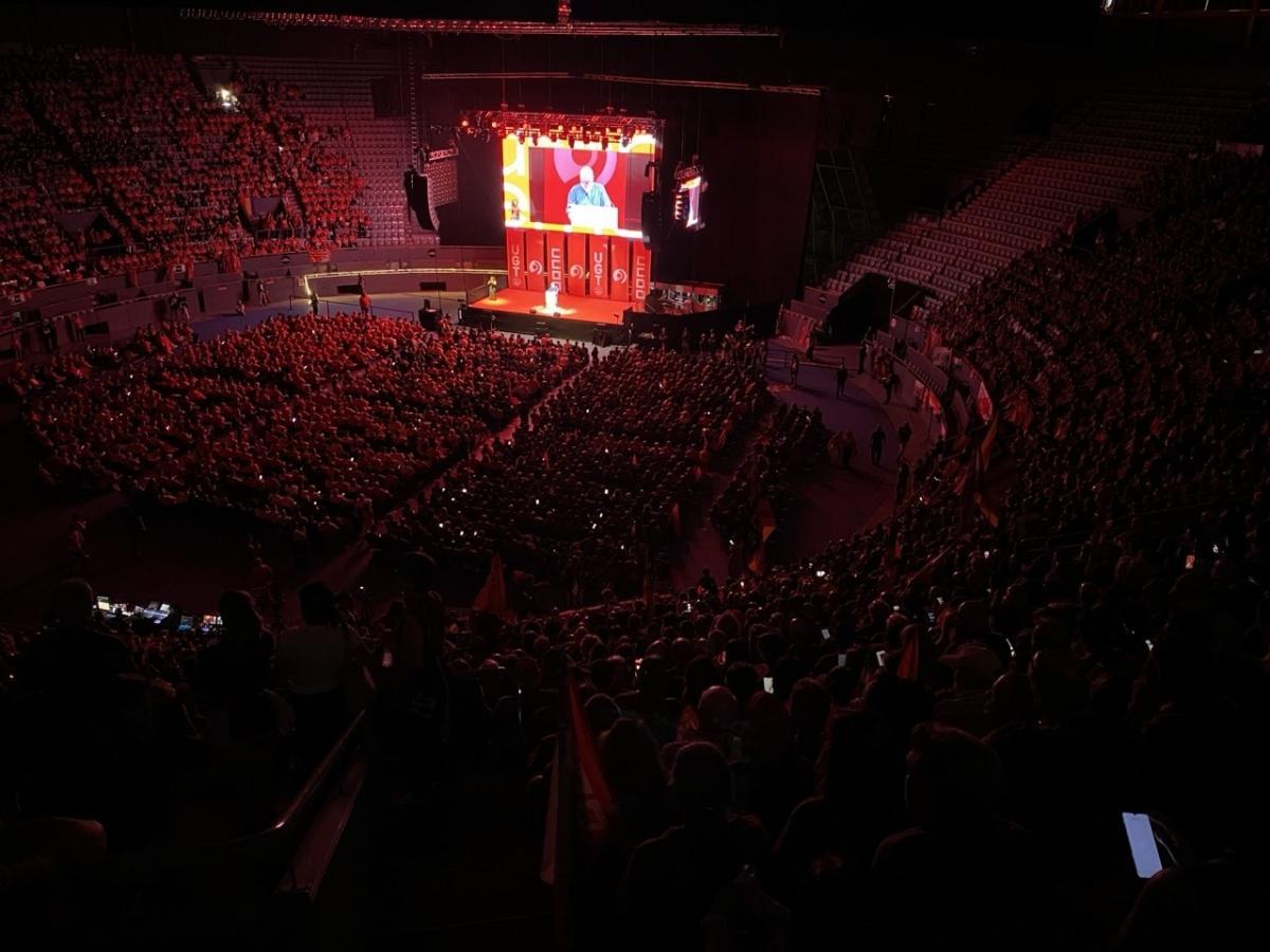 Al final del acto, los acordes de la popular "Bella, Ciao" llenaron cada rincón de Carabanchel desde Vistalegre.