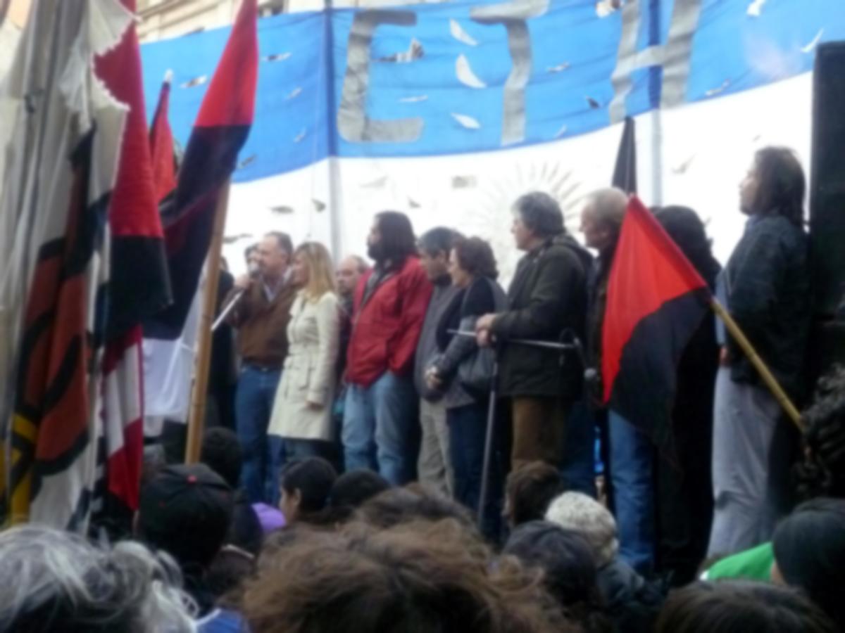 Concentracin frente al Parlamento de la Repblica Argentina 
