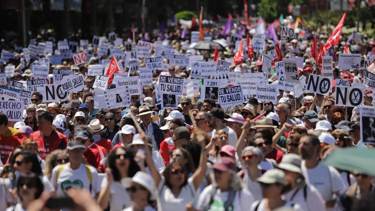 25 de mayo: Nos manifestamos en defensa de la Sanidad Pública