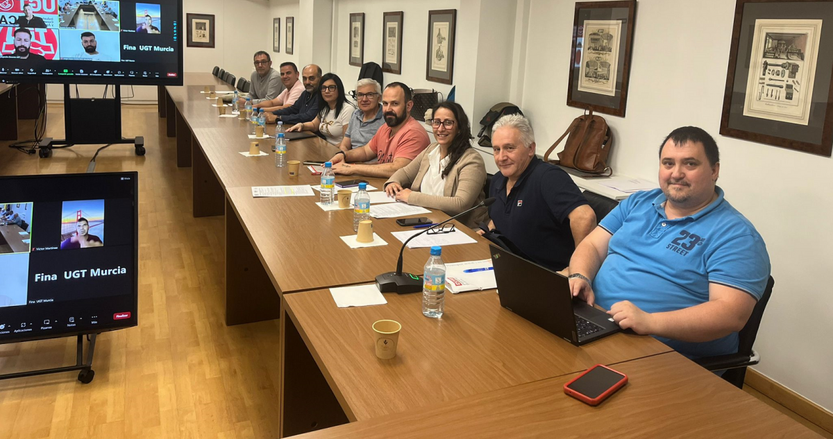 Representantes de los y las trabajadores del sector de metalgrficas en la negociacin del convenio