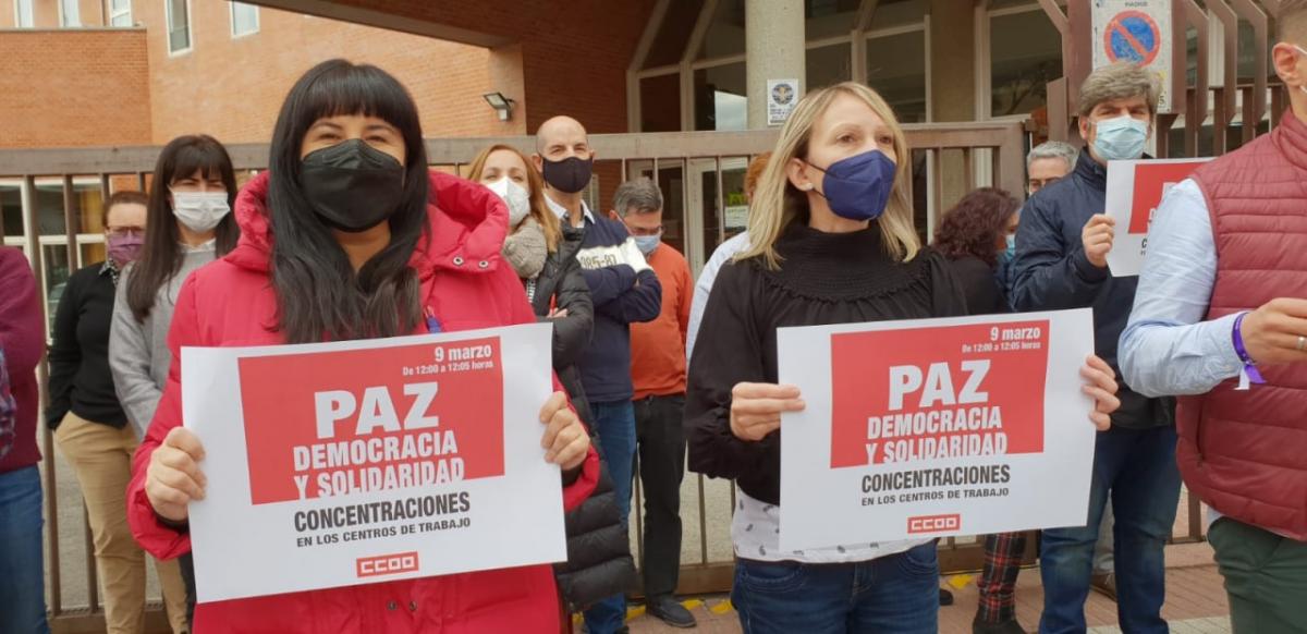 Concentraciones frente a los centros de trabajo.