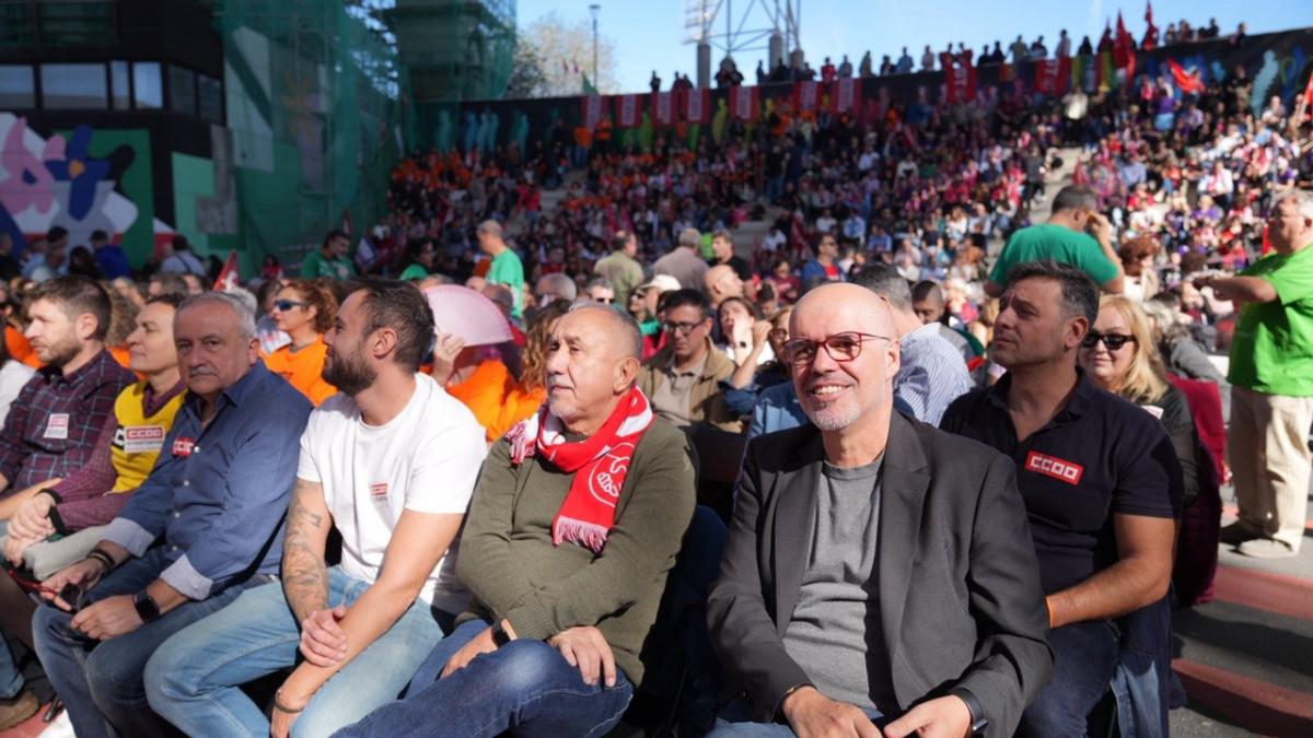 Sordo rechazó que se enfrente a quienes tienen pocos recursos con quienes tienen aún menos. “No son problemas del que tiene poco con el que no tiene nada. Son problemas del que está arriba y del que está abajo".