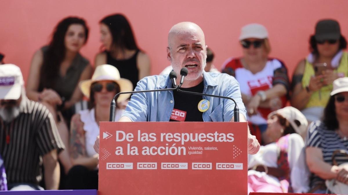 Unai dejó claro ante 4.000 delegados y delegadas reunidos en Madrid que “las familias trabajadoras en España cada vez tienen que gastar más dinero” ante el avance de la privatización.