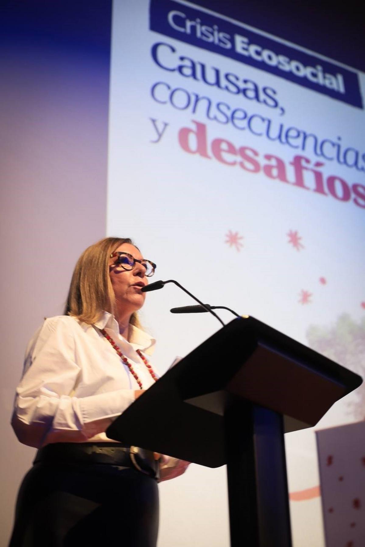 Concha Martínez Laínez, presentadora del congreso.