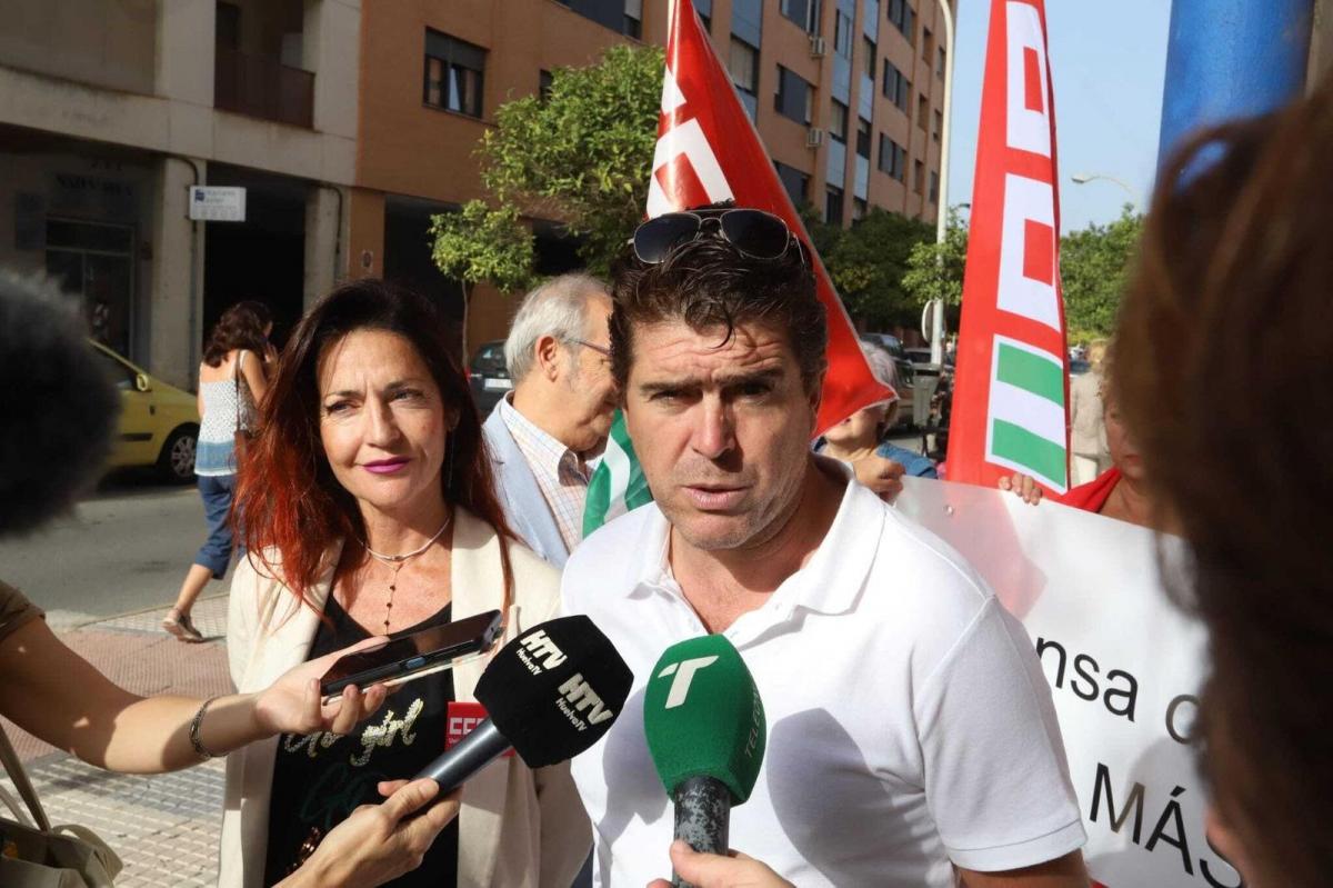 Carlos Sánchez Maraver, secretario general del Sindicato Provincial de Enseñanza de CCOO Huelva.