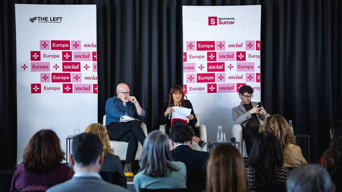 Cristina Faciaben situó el debate en la necesidad de disputar el sentido común que intenta enfrentar competitividad y derechos./ Pedro Ruiz. Sumar
